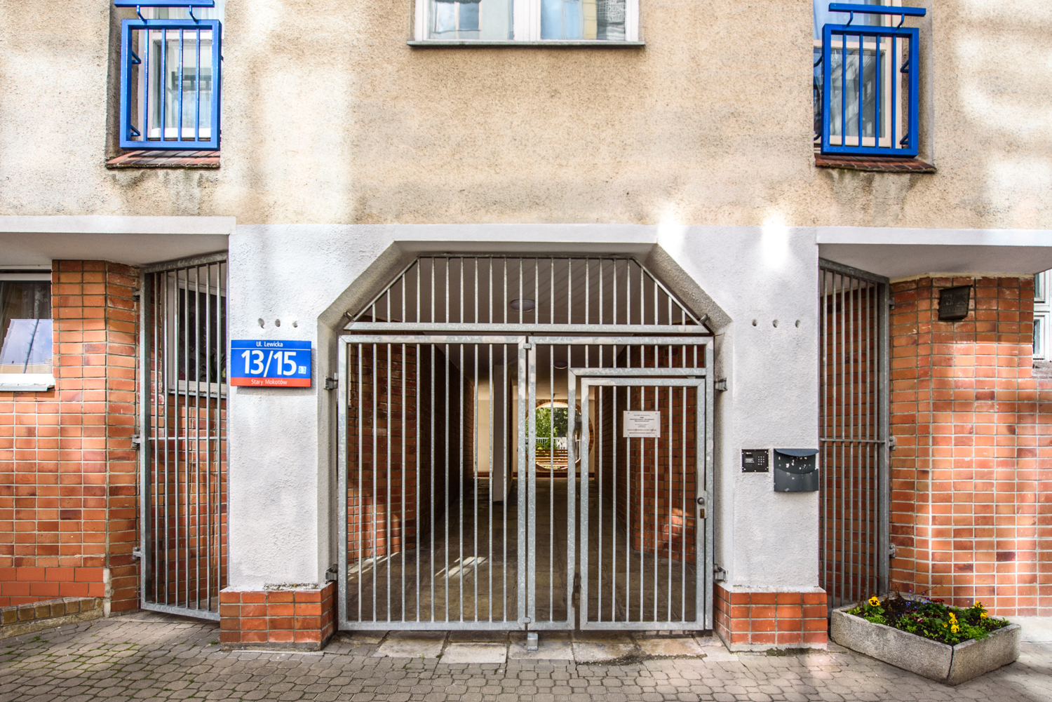 Zdjęcie architektury budynku Budynek mieszkalny